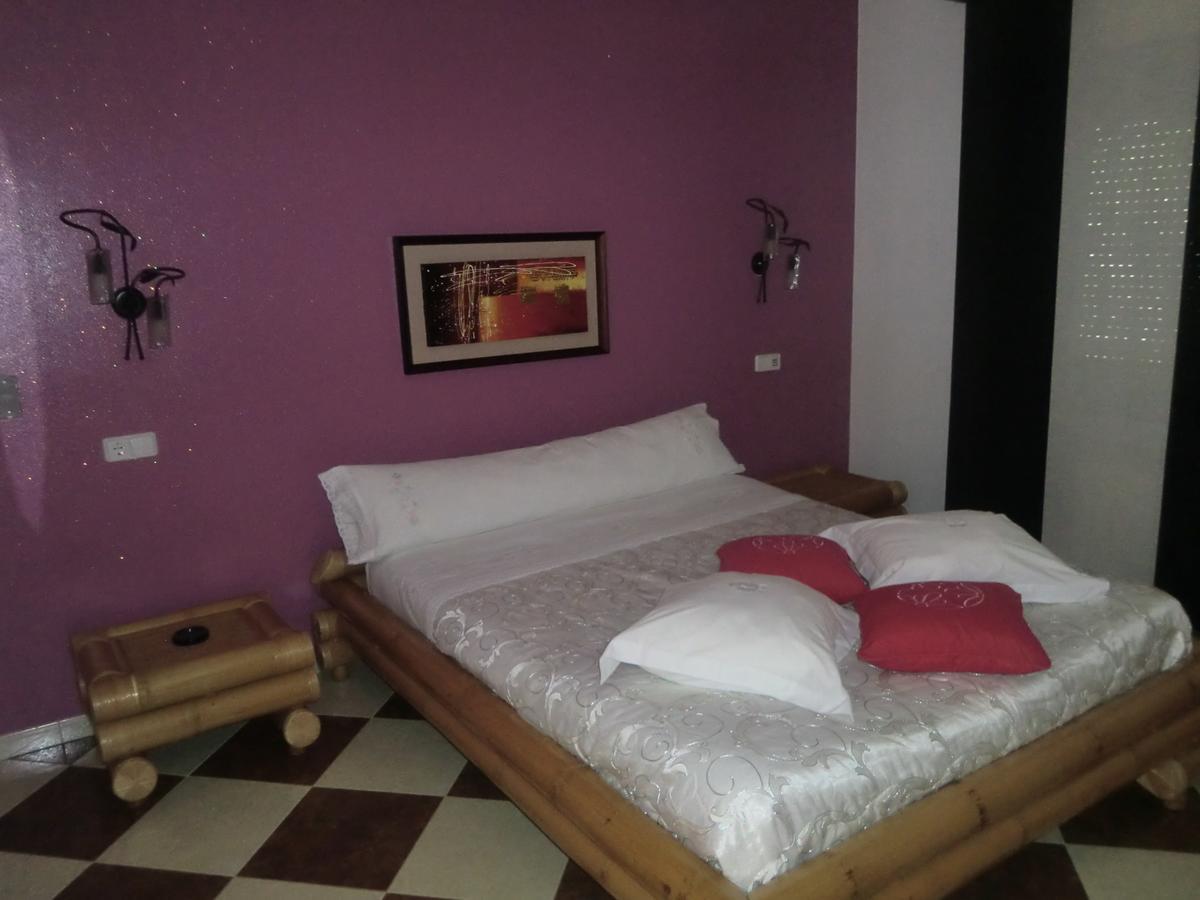 Hotel Gasaqui Ayelo de Malferit الغرفة الصورة