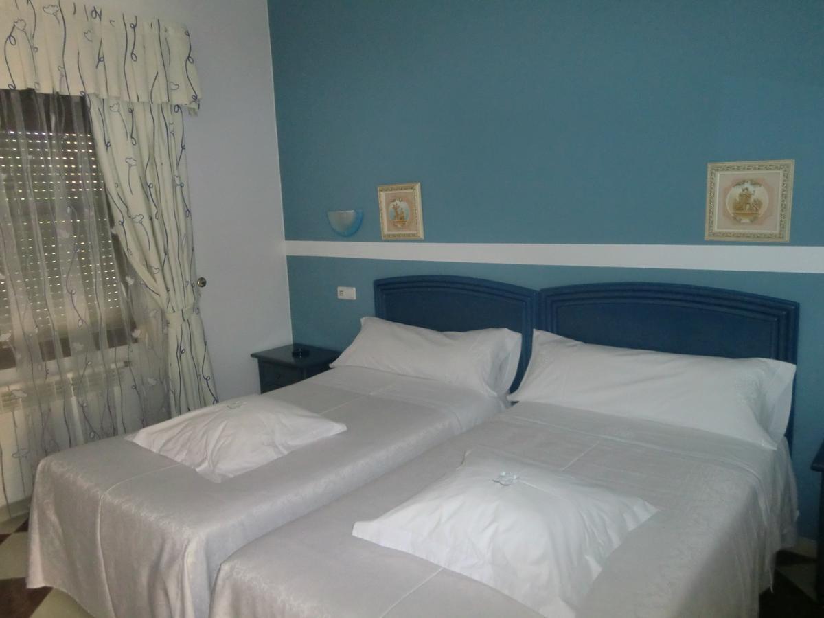 Hotel Gasaqui Ayelo de Malferit الغرفة الصورة