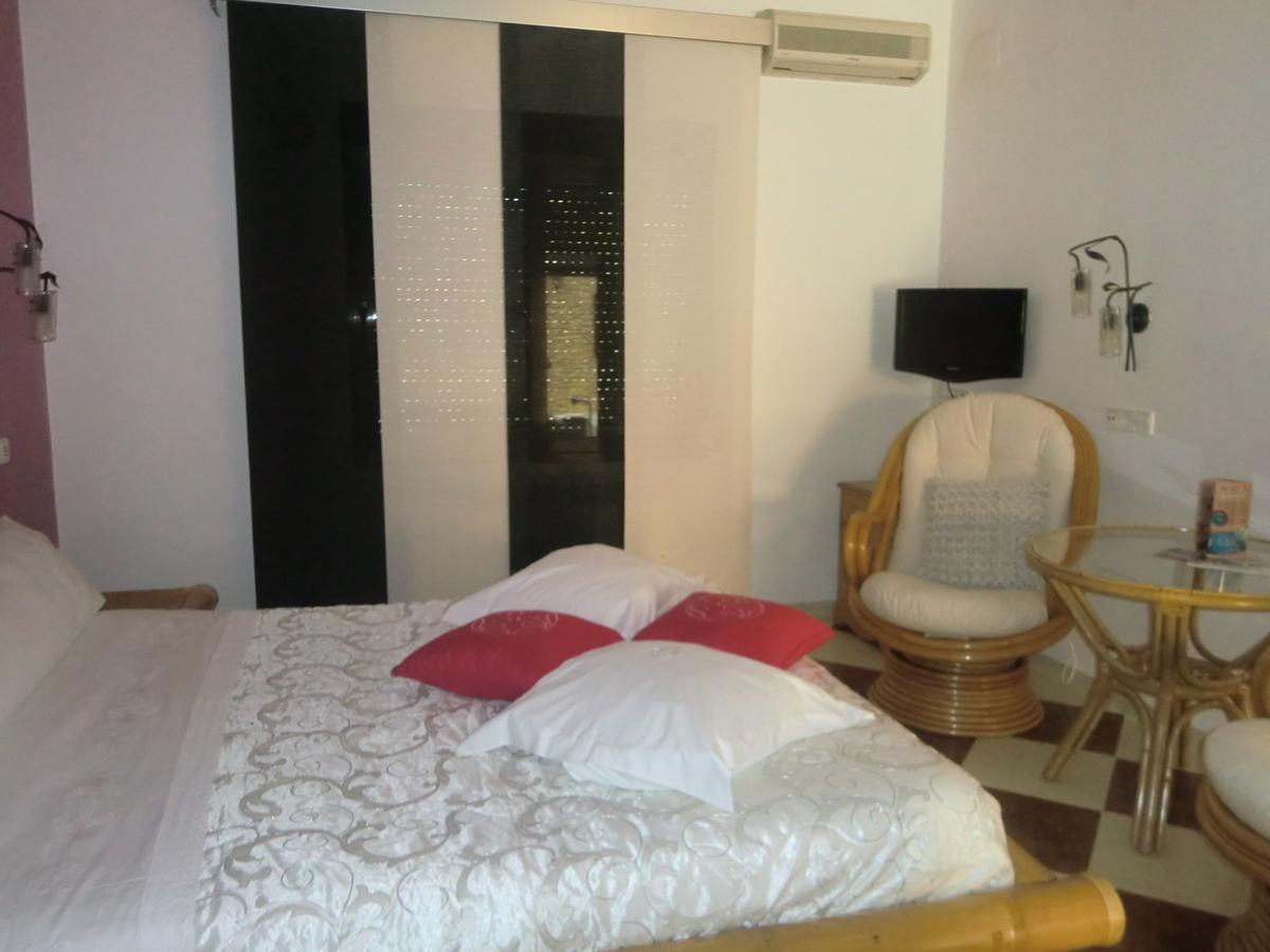 Hotel Gasaqui Ayelo de Malferit الغرفة الصورة
