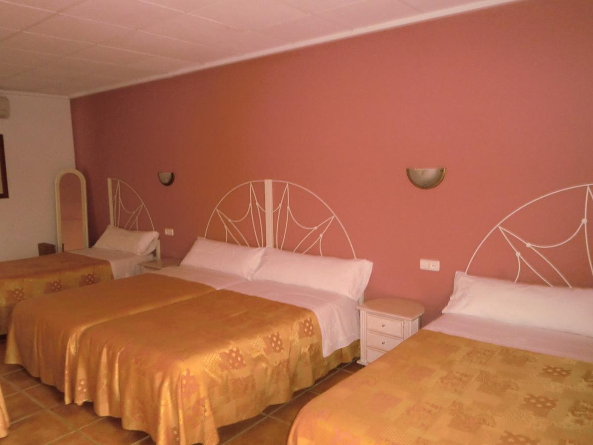 Hotel Gasaqui Ayelo de Malferit الغرفة الصورة